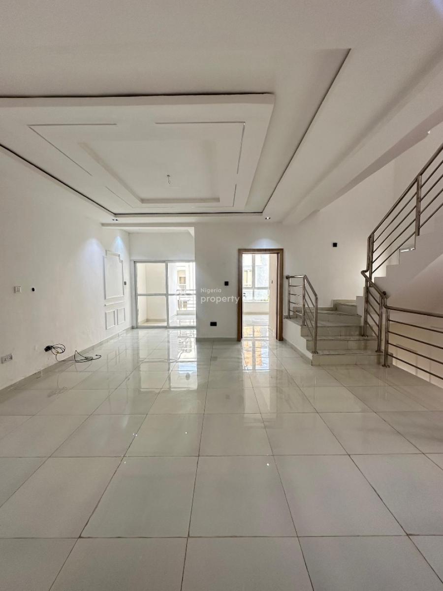 Spacious 6-bedroom Semi-detached Duplex + Bq, Osapa, Lekki, Lagos, Semi-detached Duplex for Rent