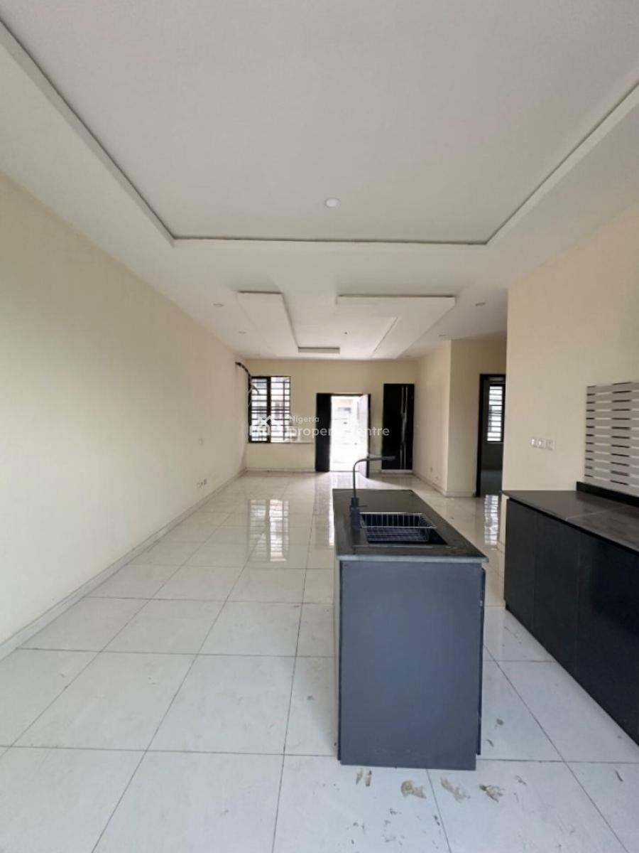 Paradise Newly Built All En-suite 2-bedroom, Adjacent Blenco Supermarket, Sangotedo, Ajah, Lagos, Flat / Apartment for Rent