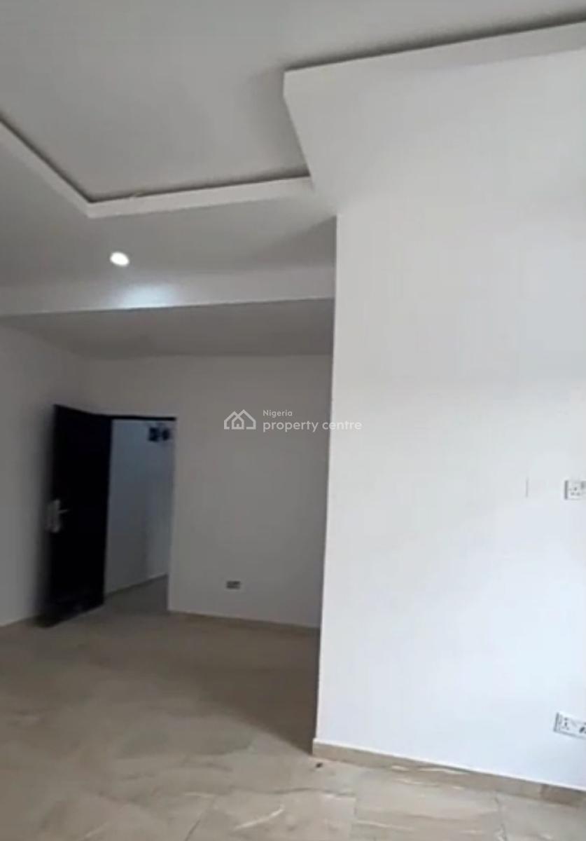 Spacious Downstairs Mini Flat Apartment { Video}, Badore, Ajah, Lagos, Mini Flat (room and Parlour) for Rent