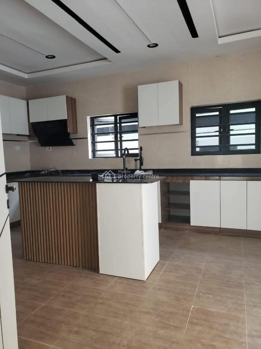 Luxurious Newly-built 6 Bedroom, Fablin Estate, Dakwo, Abuja, Detached Duplex for Sale