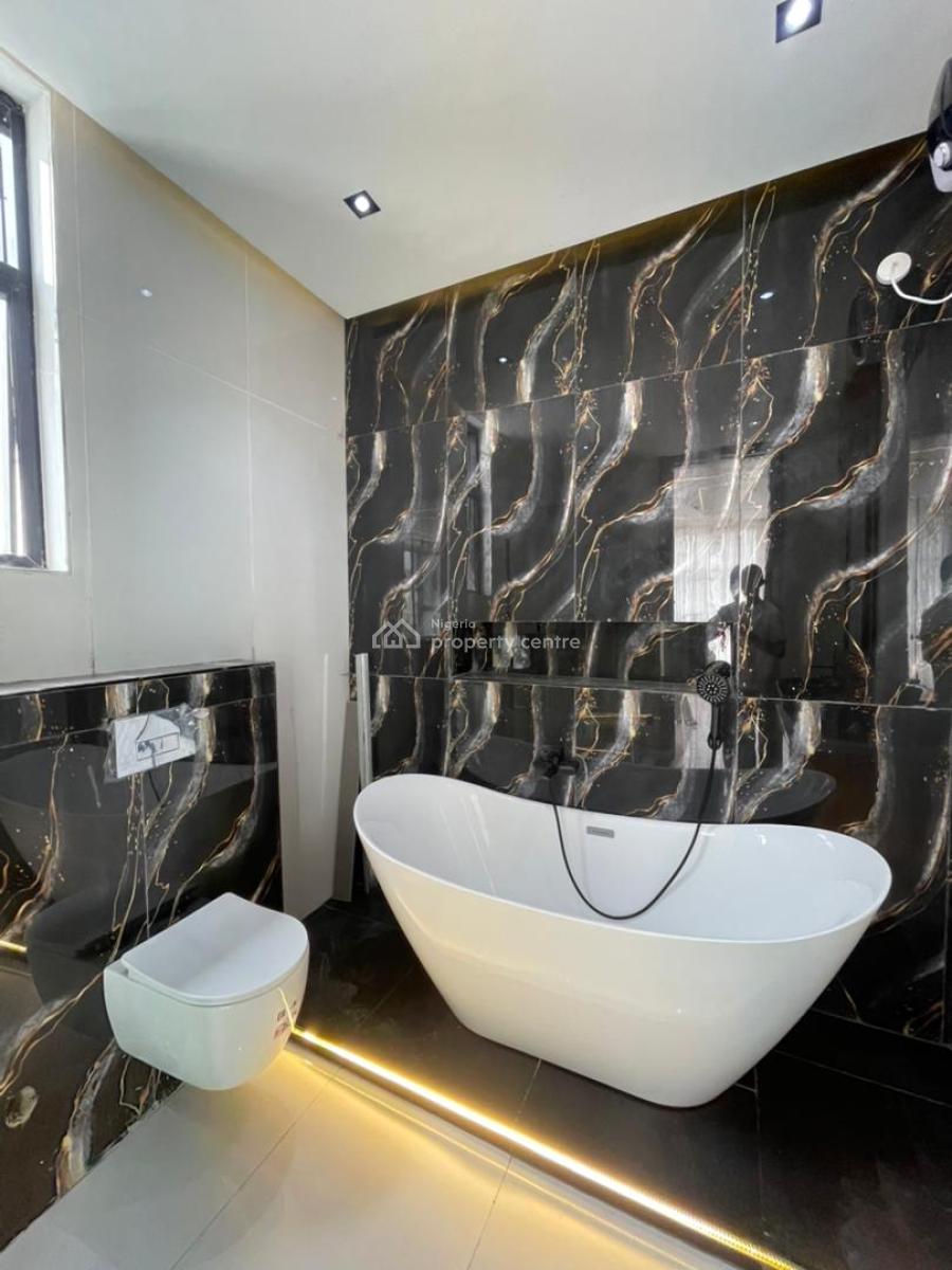 Elegant 5 Bedroom Fully Detached Duplex with Bq, Situated in a Secure and Highly Sought-after Area., Lekki, Lagos, Detached Duplex for Sale