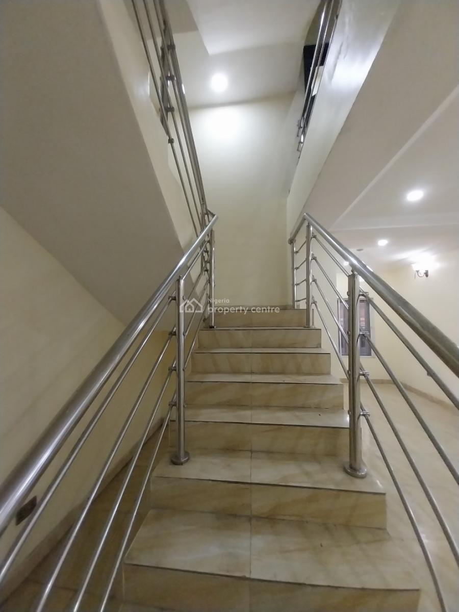 Massive 6 Bedrooms Semi Detached House, Ikate, Lekki, Lagos, Semi-detached Duplex for Sale