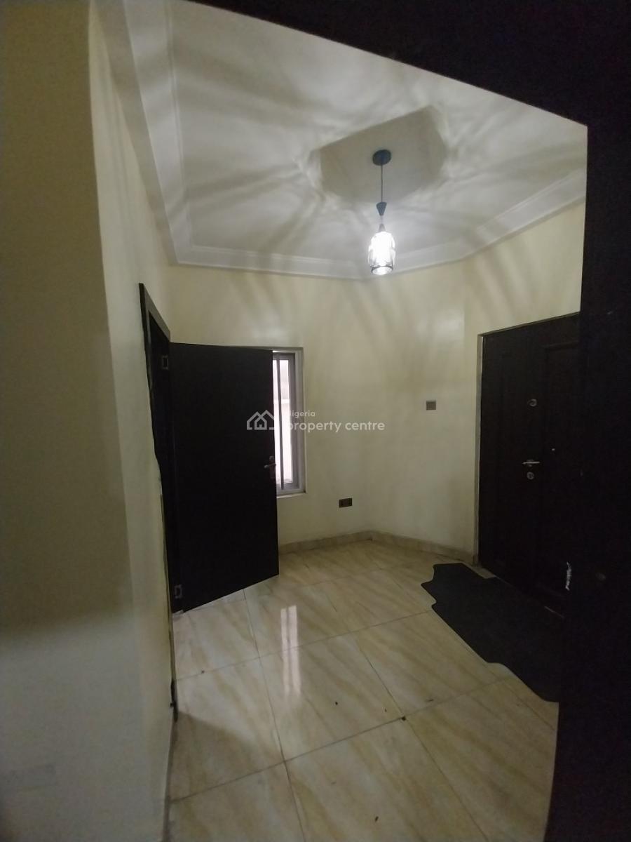 Massive 6 Bedrooms Semi Detached House, Ikate, Lekki, Lagos, Semi-detached Duplex for Sale