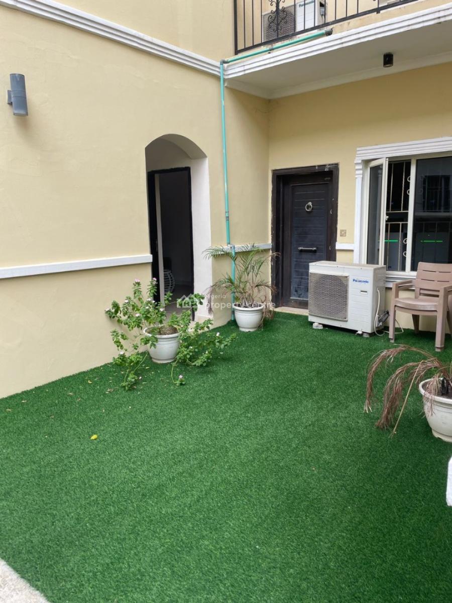 Furnished  and Serviced Mini Flat { Video}, Carlton Gate Estate Chevron, Lekki, Lagos, Flat / Apartment for Rent