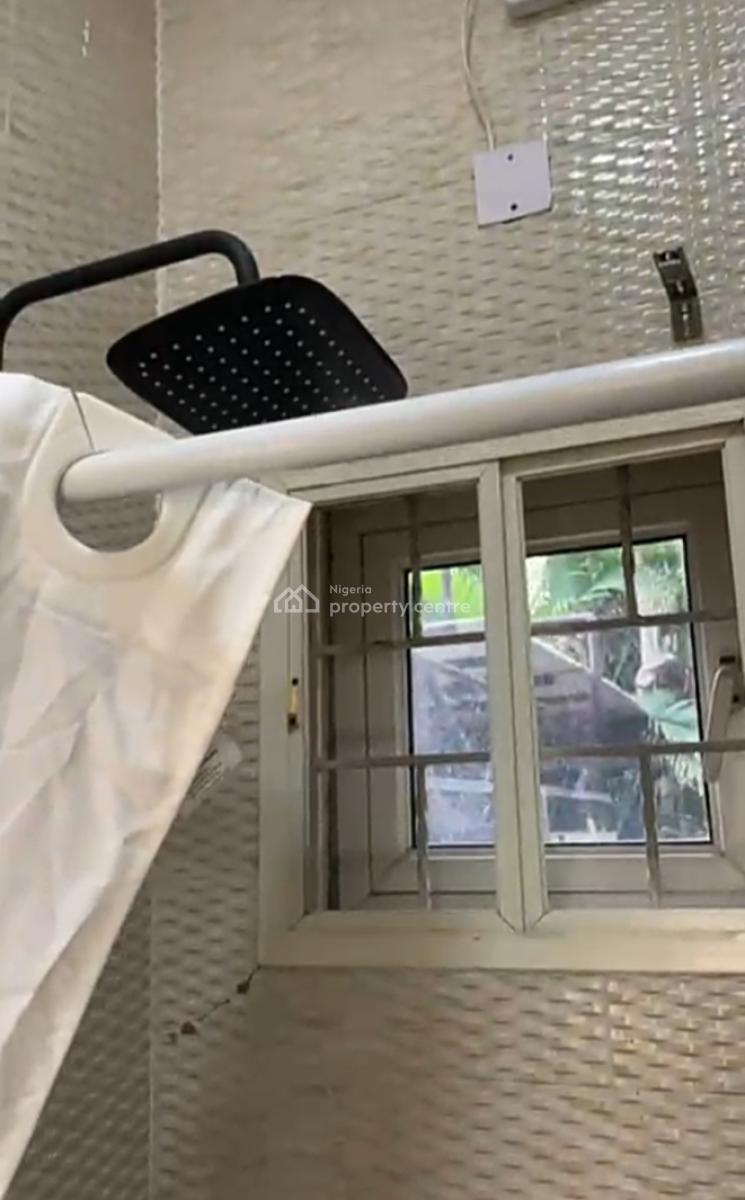 Furnished  and Serviced Mini Flat { Video}, Carlton Gate Estate Chevron, Lekki, Lagos, Flat / Apartment for Rent