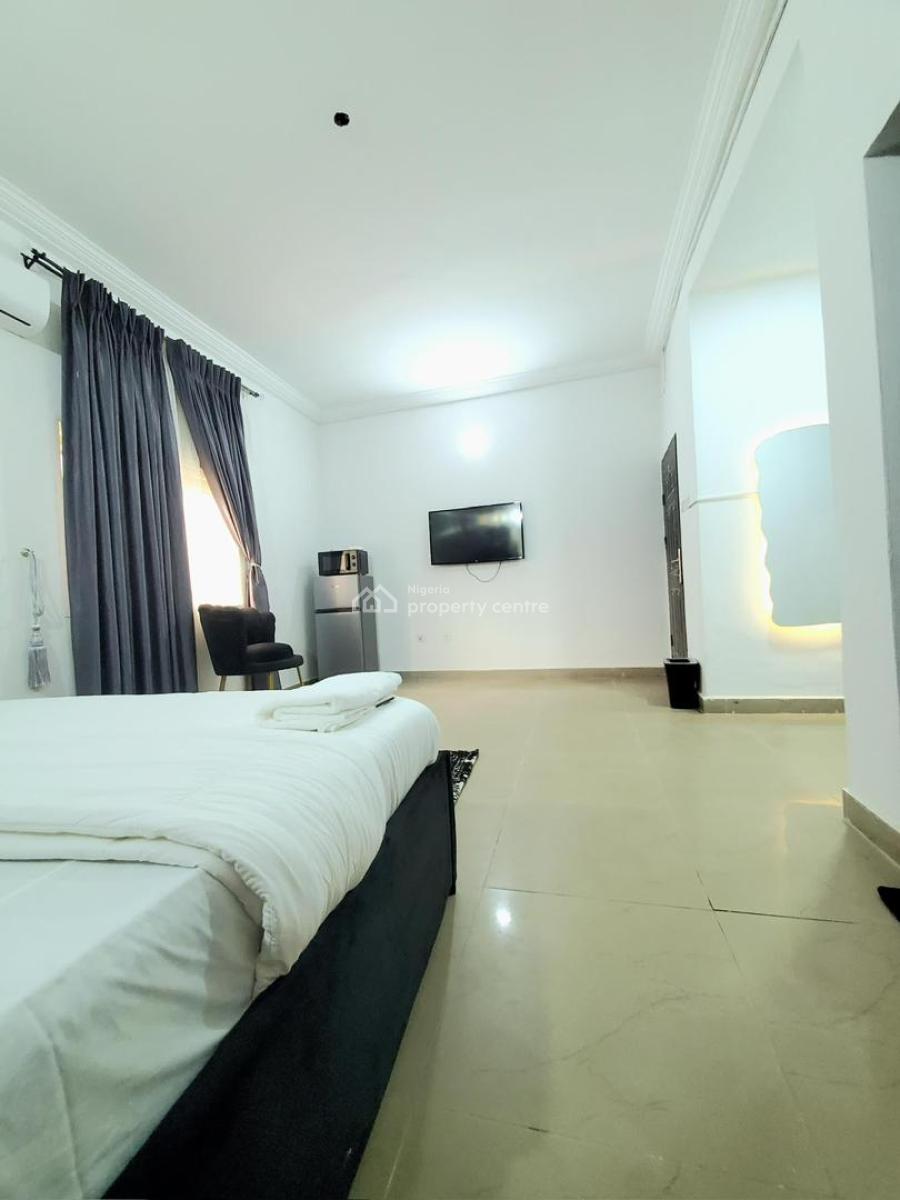Nicely Furnished Studio Apartment, Gaduwa, Abuja, Flat / Apartment Short Let