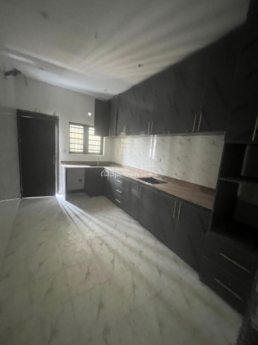 Brand New Luxury 2 Bedroom Flat, Abraham Adesanya, Ajah, Lagos, Flat / Apartment for Rent