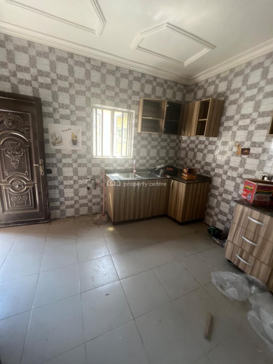 Nice and Clean 2 Bedroom with an Extra Room, Abraham Adesanya, Ajah, Lagos, Flat / Apartment for Rent