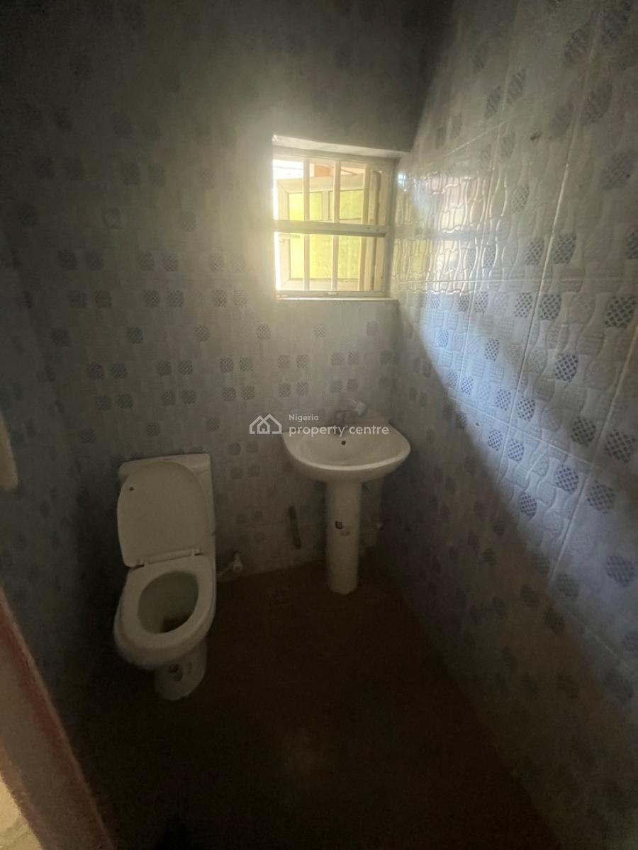 Nice and Clean 2 Bedroom with an Extra Room, Abraham Adesanya, Ajah, Lagos, Flat / Apartment for Rent