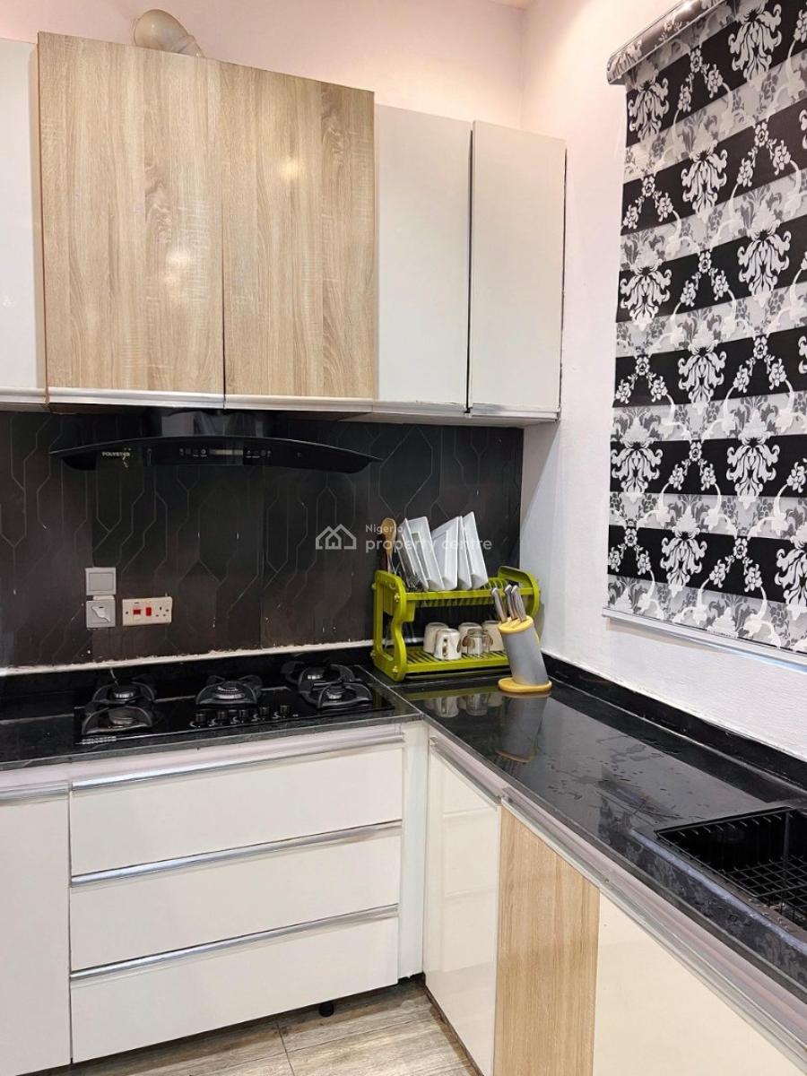 Nicely Furnished 3 Bedroom Apartment, Orchid, Lekki, Lagos, Flat / Apartment Short Let