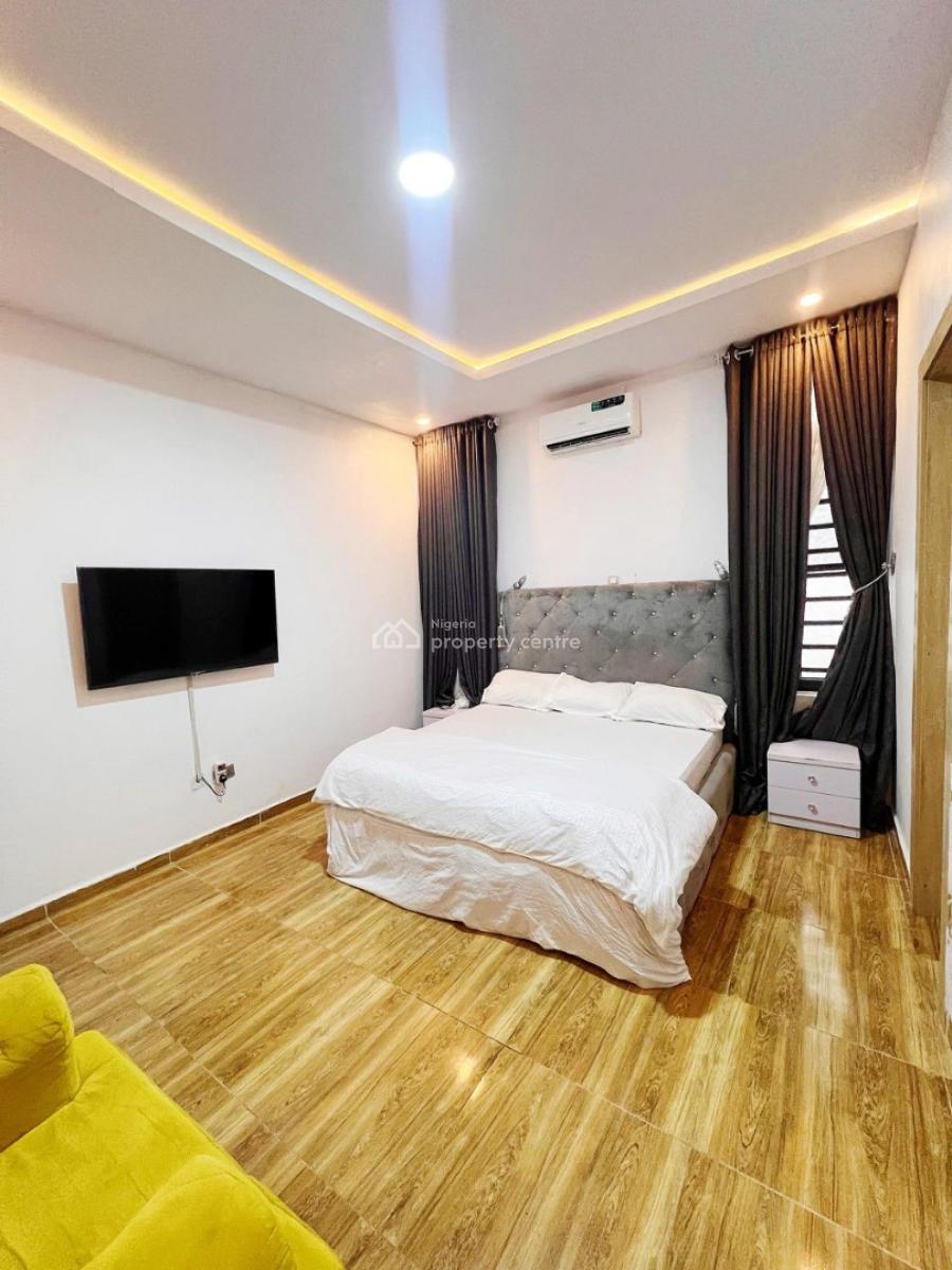 Nicely Furnished 3 Bedroom Apartment, Orchid, Lekki, Lagos, Flat / Apartment Short Let