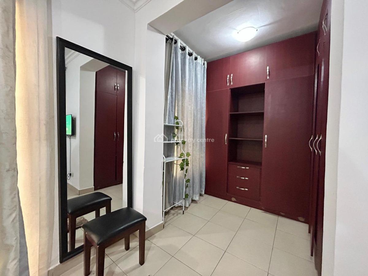 Nicely Furnished 2 Bedroom Apartment, Chevron, Lekki, Lagos, Flat / Apartment Short Let