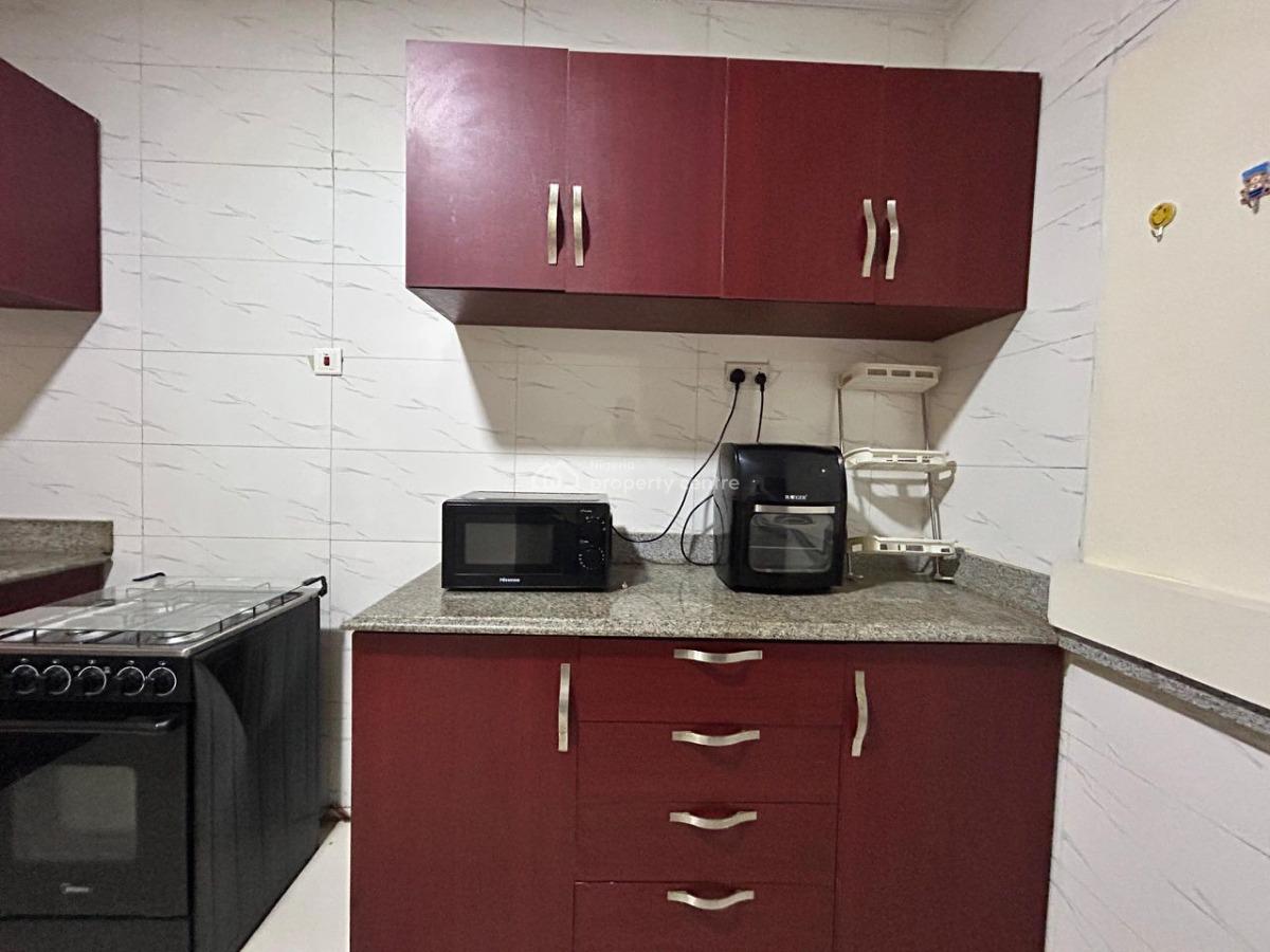 Nicely Furnished 2 Bedroom Apartment, Chevron, Lekki, Lagos, Flat / Apartment Short Let