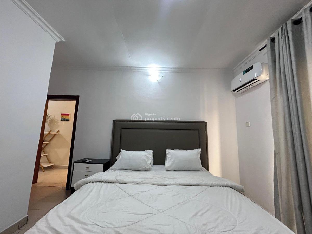 Nicely Furnished 2 Bedroom Apartment, Chevron, Lekki, Lagos, Flat / Apartment Short Let