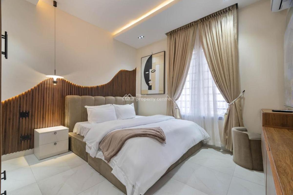 Nicely Furnished 2 Bedroom Apartment, Lekki Phase 1, Lekki, Lagos, Flat / Apartment Short Let