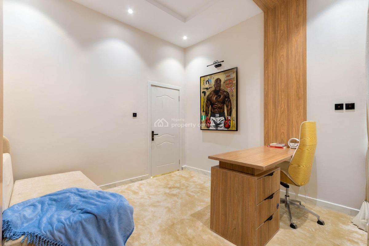 Nicely Furnished 3 Bedroom Apartment, Ikota, Lekki, Lagos, Flat / Apartment Short Let