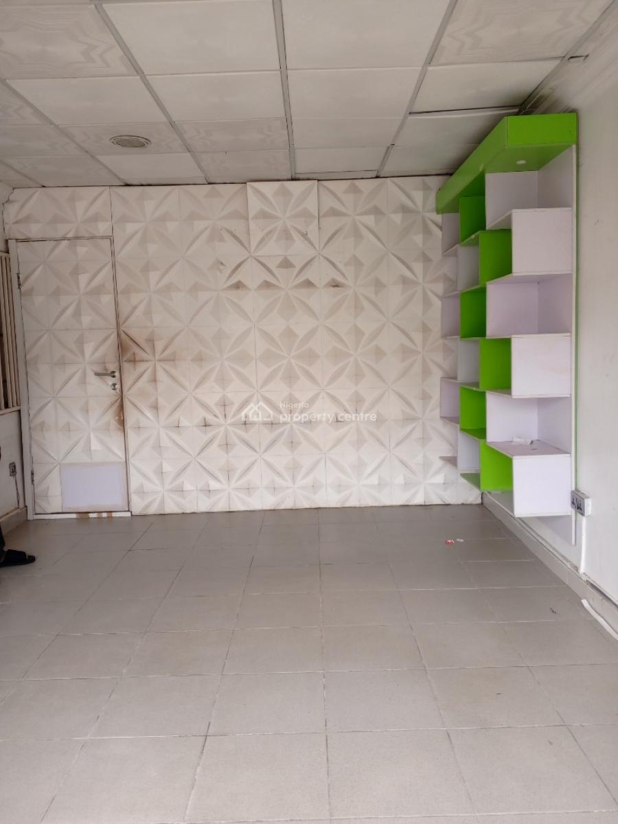 Nice Shop, Ikeja, Lagos, Flat / Apartment for Rent