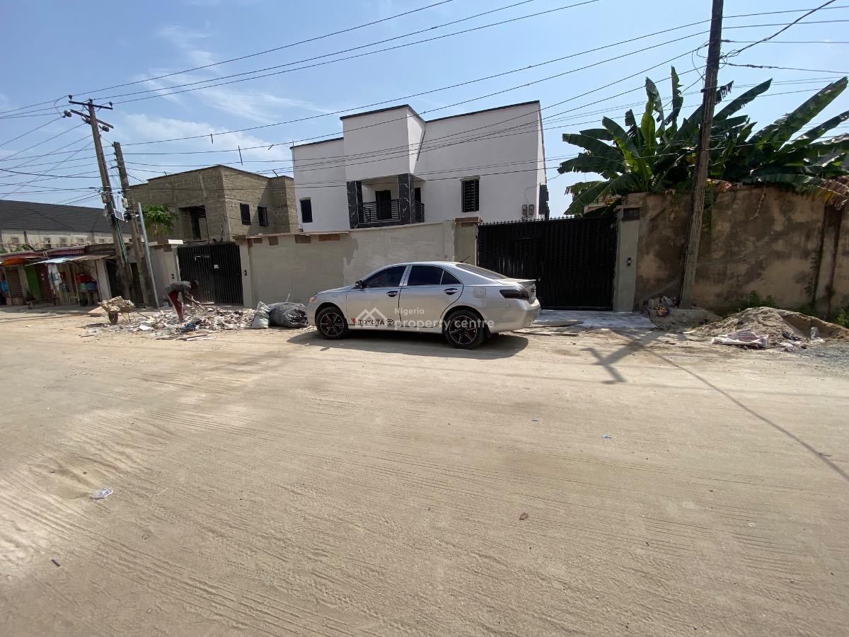 Spacious Sharp 3 Bedroom Apartment, Off Grandmate, Ago Palace, Isolo, Lagos, Flat / Apartment for Sale