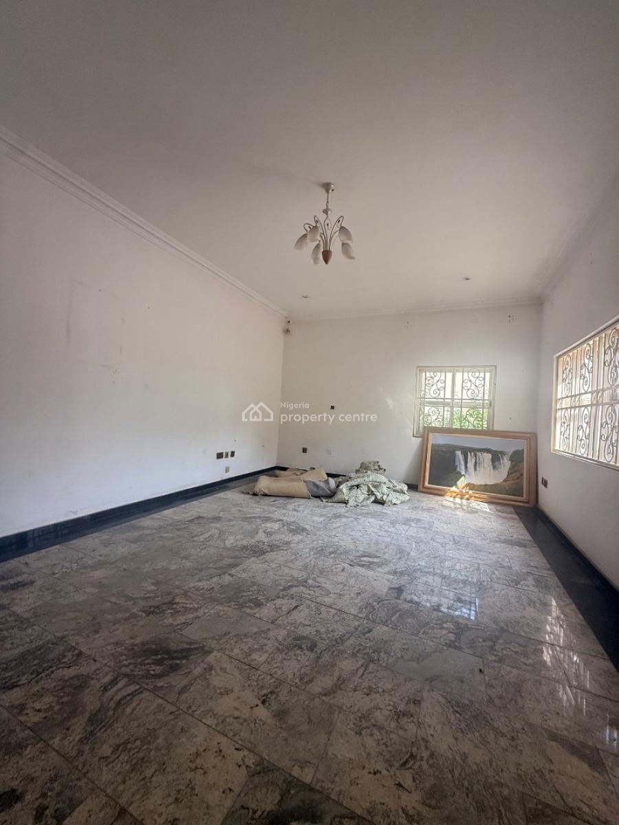 8-bedroom with 2bedroom Guest Chalet and 3 Room Bq. with Swimming Pool, Maitama, Maitama District, Abuja, Detached Duplex for Rent