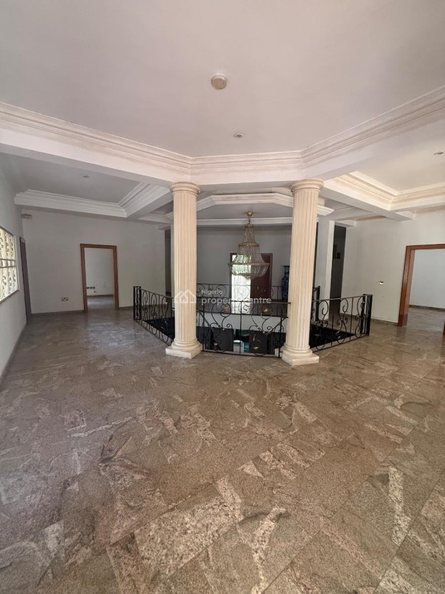 8-bedroom with 2bedroom Guest Chalet and 3 Room Bq. with Swimming Pool, Maitama, Maitama District, Abuja, Detached Duplex for Rent