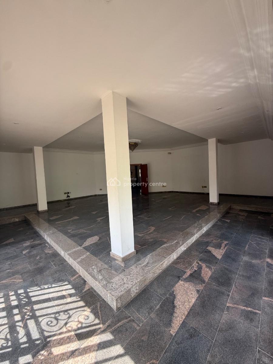 8-bedroom with 2bedroom Guest Chalet and 3 Room Bq. with Swimming Pool, Maitama, Maitama District, Abuja, Detached Duplex for Rent