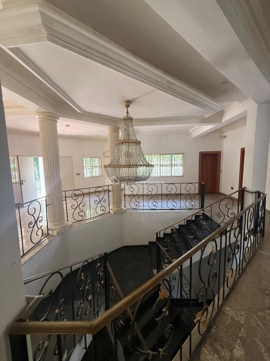 8-bedroom with 2bedroom Guest Chalet and 3 Room Bq. with Swimming Pool, Maitama, Maitama District, Abuja, Detached Duplex for Rent