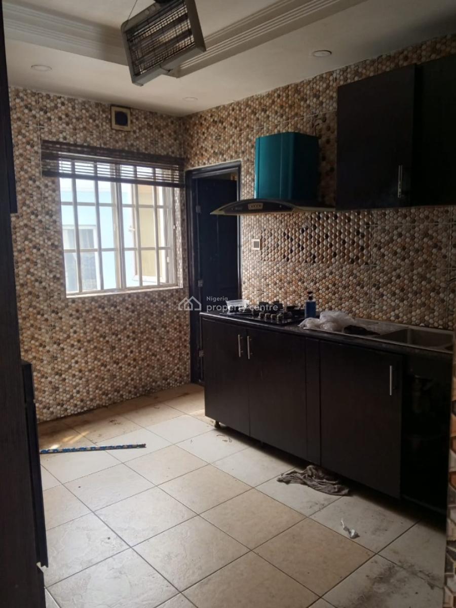 Lovely Built 3 Bedroom Apartment, Awuse, Ikeja, Lagos, Flat / Apartment for Rent