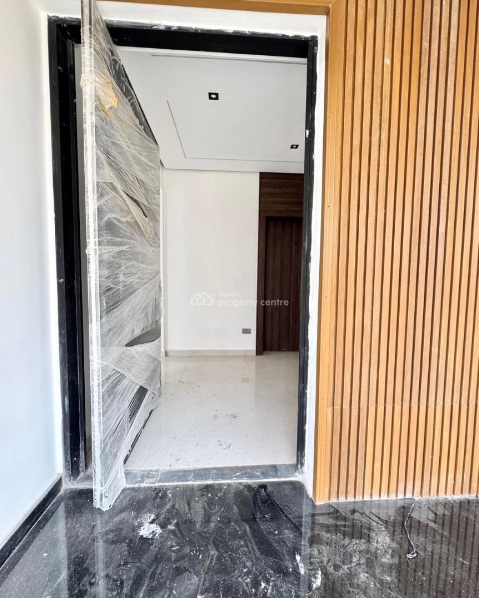 6 Bedroom Duplex with Two Bq, Lekki Phase 1, Lekki, Lagos, Detached Duplex for Sale