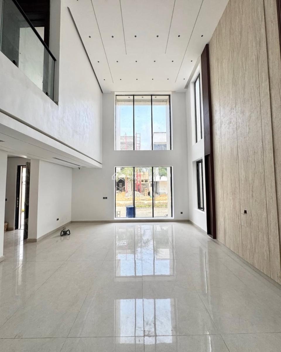 6 Bedroom Duplex with Two Bq, Lekki Phase 1, Lekki, Lagos, Detached Duplex for Sale