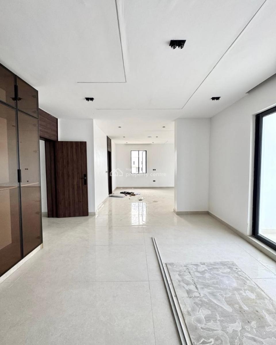6 Bedroom Duplex with Two Bq, Lekki Phase 1, Lekki, Lagos, Detached Duplex for Sale