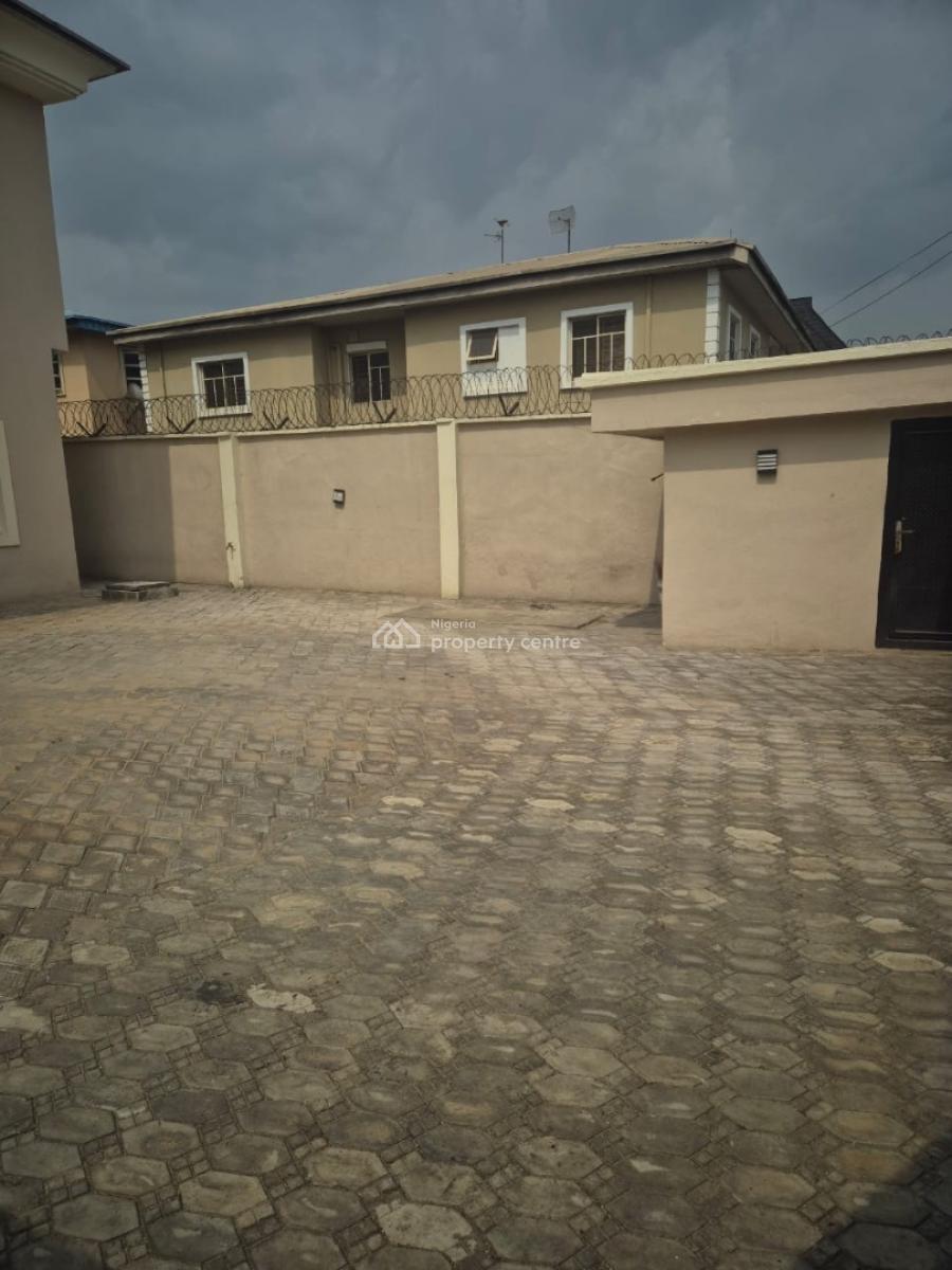 Relatively Used 5 Bedrooms Fully Detached Duplex (self Compound), Gra Phase 2, Magodo, Lagos, Detached Duplex for Rent