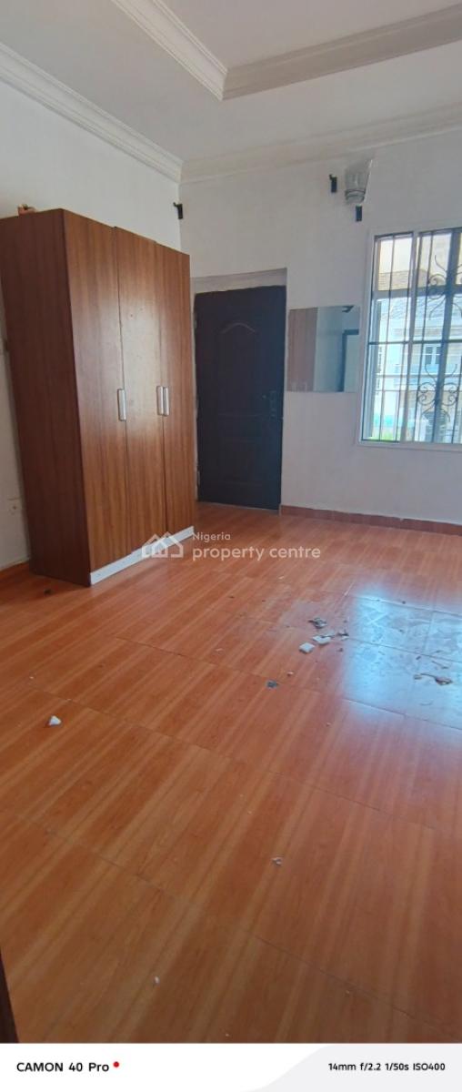 Mini Flat Upstairs in Chevron, Bera Estate, Lekki, Lagos, Mini Flat (room and Parlour) for Rent