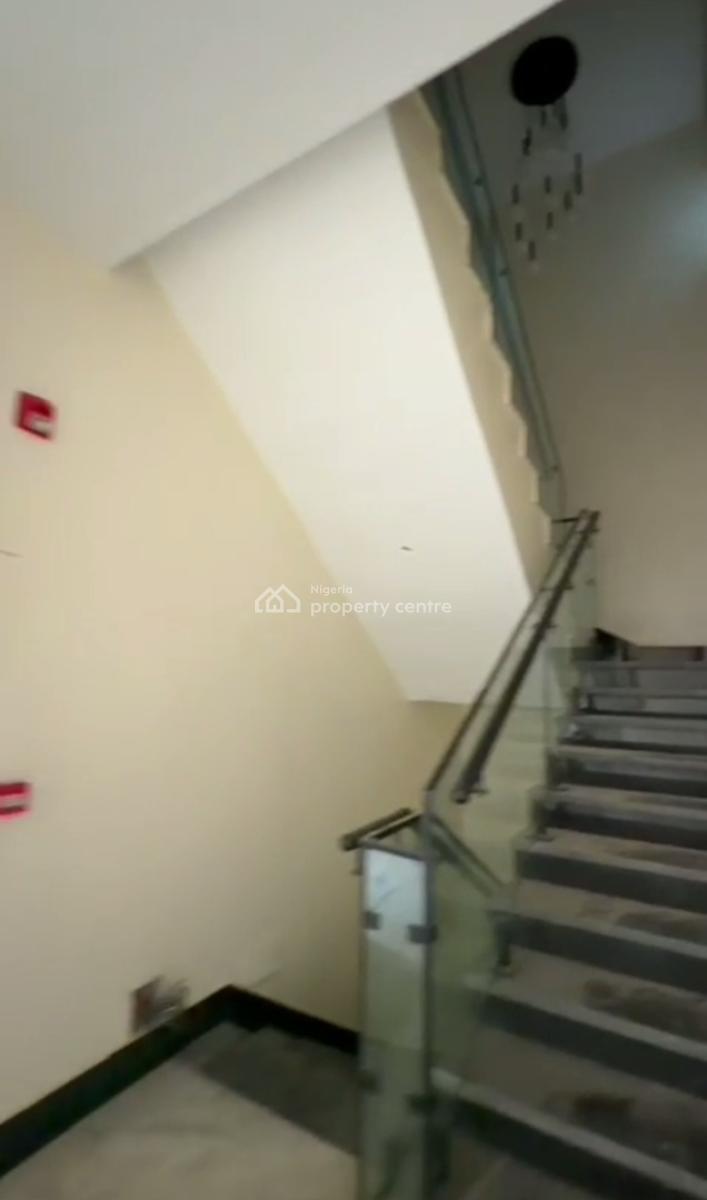 Brand New Structurally Serviced Sound 5 Bedrooms Terraced Duplex + Bq, Guzape District, Abuja, Terraced Duplex for Rent