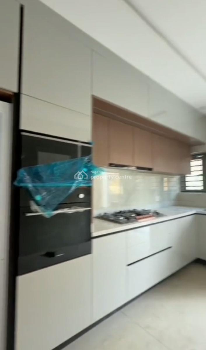 Brand New Structurally Serviced Sound 5 Bedrooms Terraced Duplex + Bq, Guzape District, Abuja, Terraced Duplex for Rent