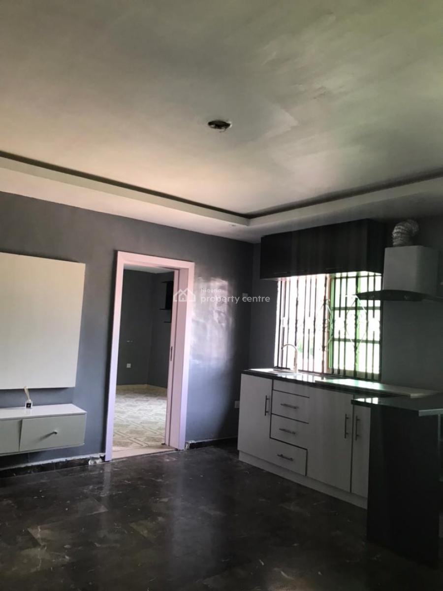 Mini Flat, Lekki Phase 1, Lekki, Lagos, Mini Flat (room and Parlour) for Rent