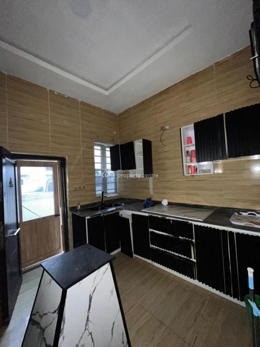 Spacious and Beautiful Master Bedroom, Thomas Estate, Ajah, Lagos, Self Contain (single Rooms) for Rent