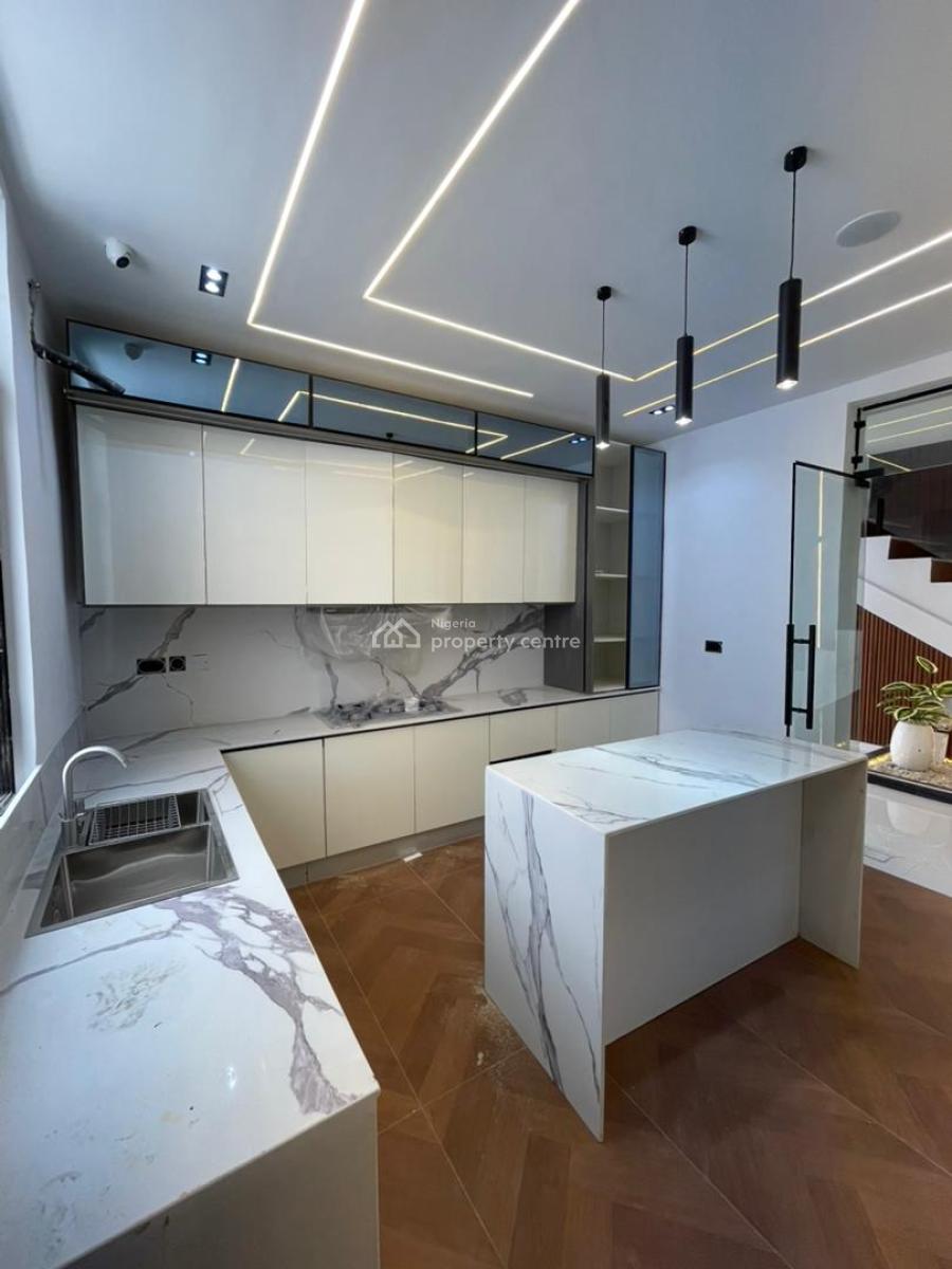 Acquire Verified Luxurious Home with Secure Documents in a Secure Area, Chevron, Lekki, Lagos, Detached Duplex for Sale