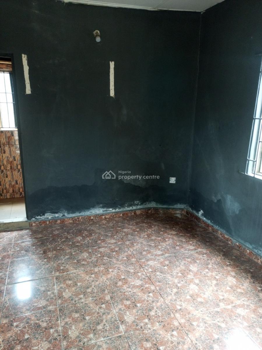 Standard Roomself Close to Express, Close to Express, Magboro, Ogun, Self Contain (single Rooms) for Rent