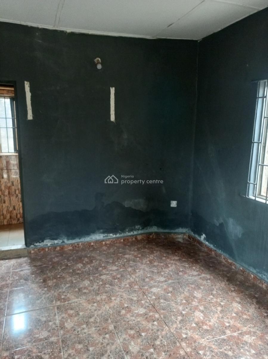 Standard Roomself Close to Express, Close to Express, Magboro, Ogun, Self Contain (single Rooms) for Rent