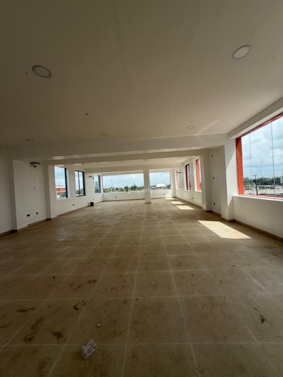 120sqm Ground Floor for Super Mart, Lakowe, Lekki Expressway, Lekki, Lagos, Shop for Rent