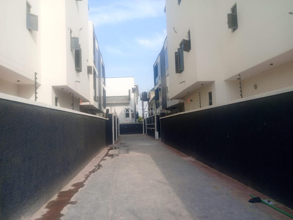 4 Bedrooms Semi Detached Duplex, Adeniyi Jones, Ikeja, Lagos, Semi-detached Duplex for Sale