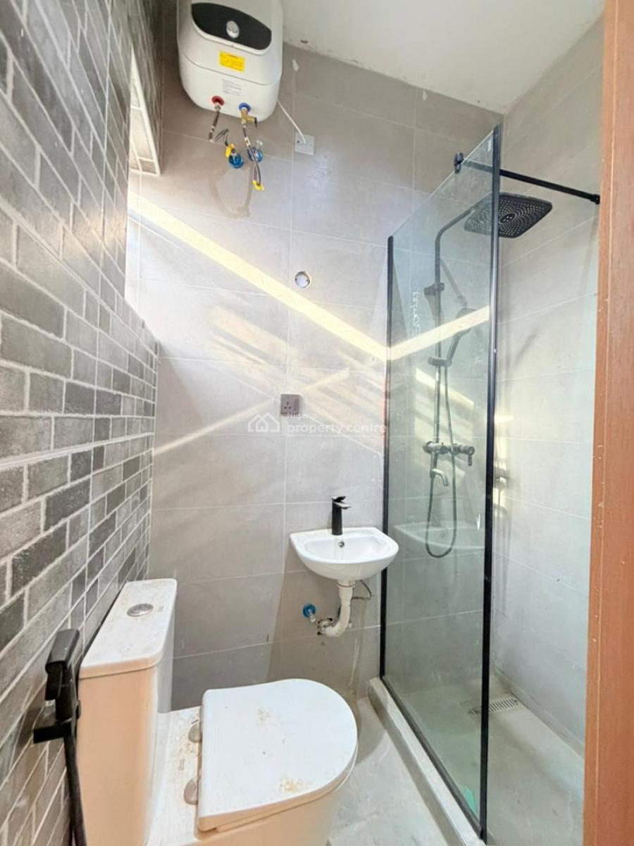 Newly Built 3 Bedroom Apartments, Gbagada, Gbagada, Lagos, Flat / Apartment for Sale