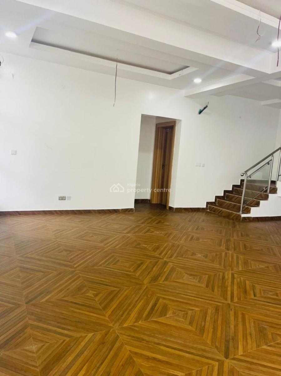 Luxury 4-bedroom Maisonette with a Room Bq, Oniru, Victoria Island (vi), Lagos, Flat / Apartment for Rent