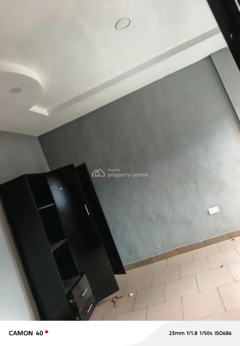 Luxury 3 Bedroom Flat Upstairs at Badore Ajah Lagos, Ado Round About, Badore, Ajah, Lagos, Flat / Apartment for Rent