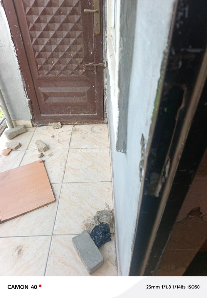 Luxury 3 Bedroom Flat Upstairs at Badore Ajah Lagos, Ado Round About, Badore, Ajah, Lagos, Flat / Apartment for Rent