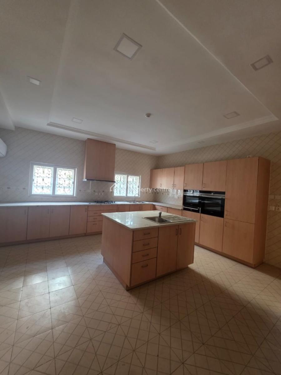 Spacious 5bedroom Fully Detached House with Bq, Maitama District, Abuja, Detached Duplex for Sale