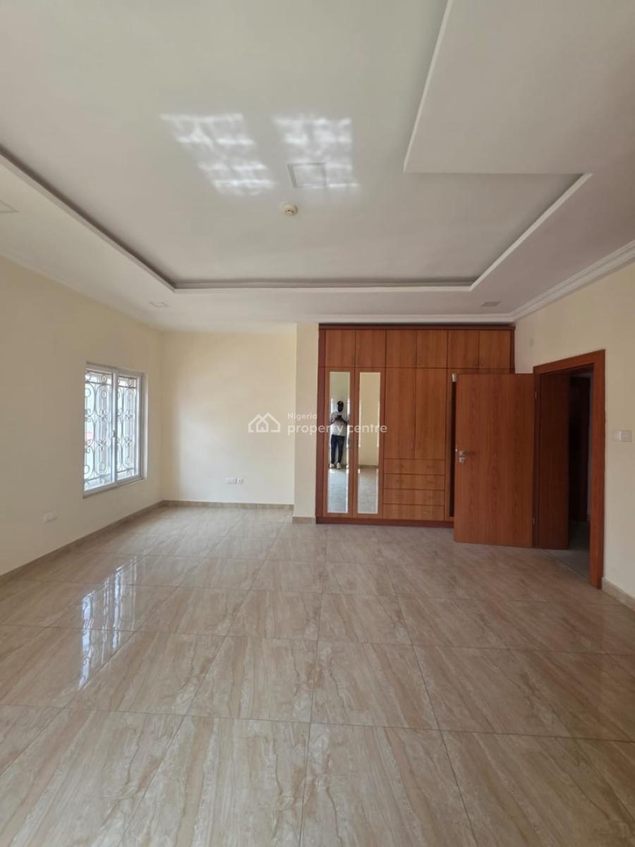 Spacious 5bedroom Fully Detached House with Bq, Maitama District, Abuja, Detached Duplex for Sale