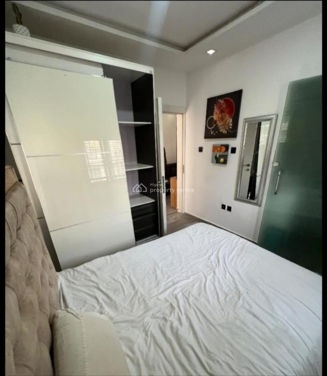 Serviced & Fully Furnished 1-bedroom Mini-flat Apartment, Lekki Phase 1, Lekki, Lagos, Mini Flat (room and Parlour) for Rent