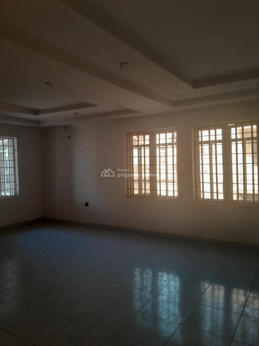 5-bedroom Detached Duplex + 2 Large Bqs Dakwo District,, Galadimawa, Dakwo, Abuja, Detached Duplex for Rent