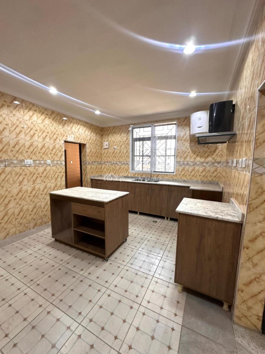 Service 3 Bedroom Apartment with a Room Bq, Gilmore, Jahi, Abuja, Flat / Apartment for Rent